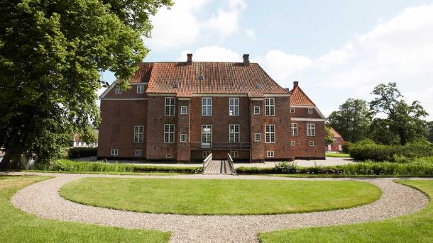 Gram Slot set fra slotsparken