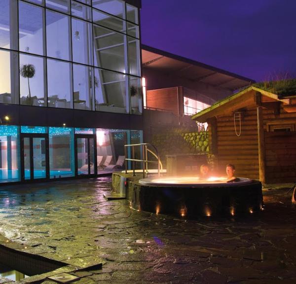 Udendørs spa ved Enjoy Resorts i slotsbyen Gråsten