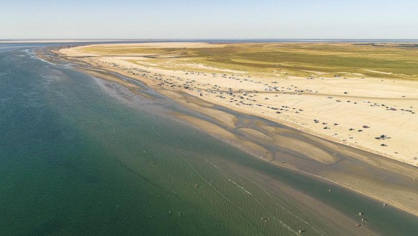 Luftfoto af Lakolk Strand på Rømø - strand, vand og klitter